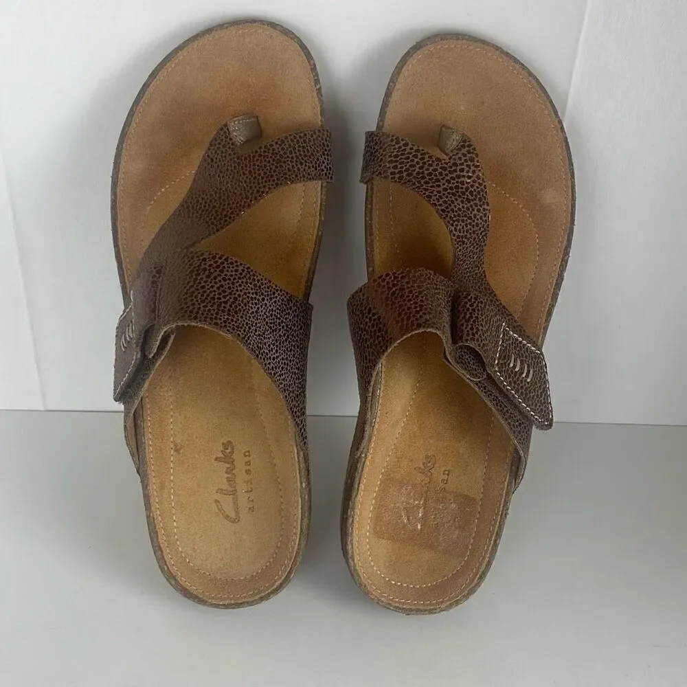 Clarks Artisan Collection Copper Metallic Stingray Embossed Leather Sandals 5.5